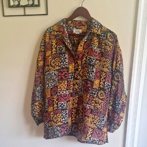 Bogari Vintage 90s 100% Silk Button-Up Shirt Size M